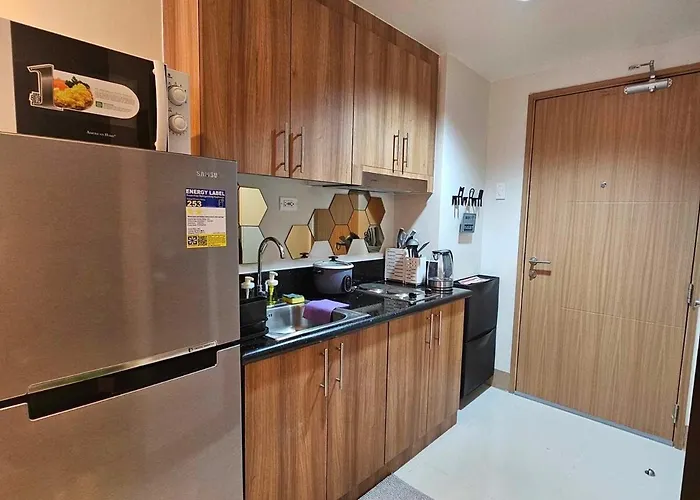 Cozy Minimalist Unit At Smdc Shore 3